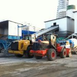 รถตัก hitachi / cat