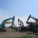 komatsu / cat / kobelco